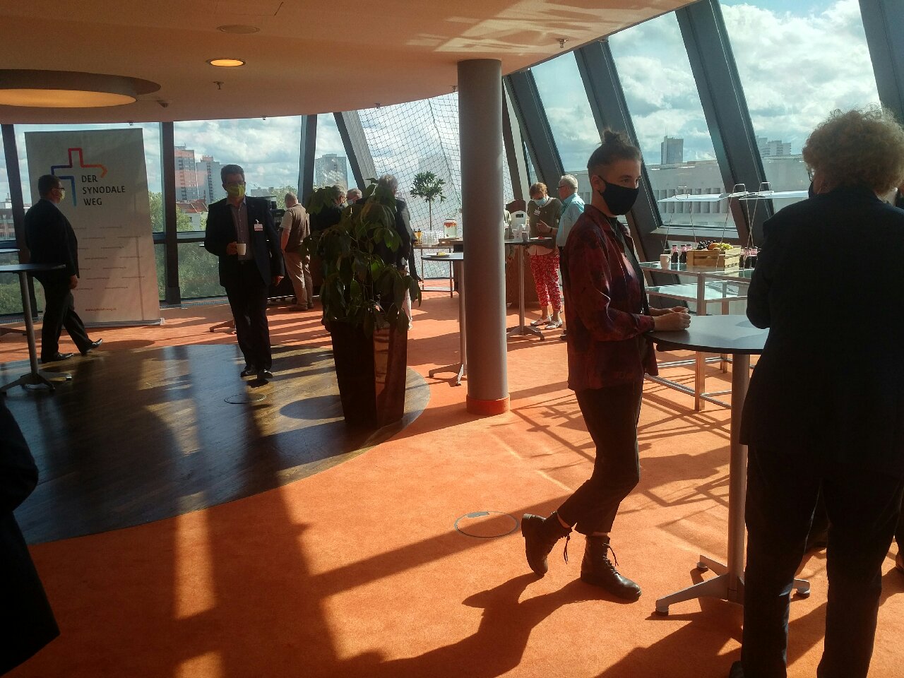 Anlass unseres Berlin-Trips ist nicht nur Neles neue Wohnung, sondern auch die Regionenkonferenz des "Synodalen Weges"