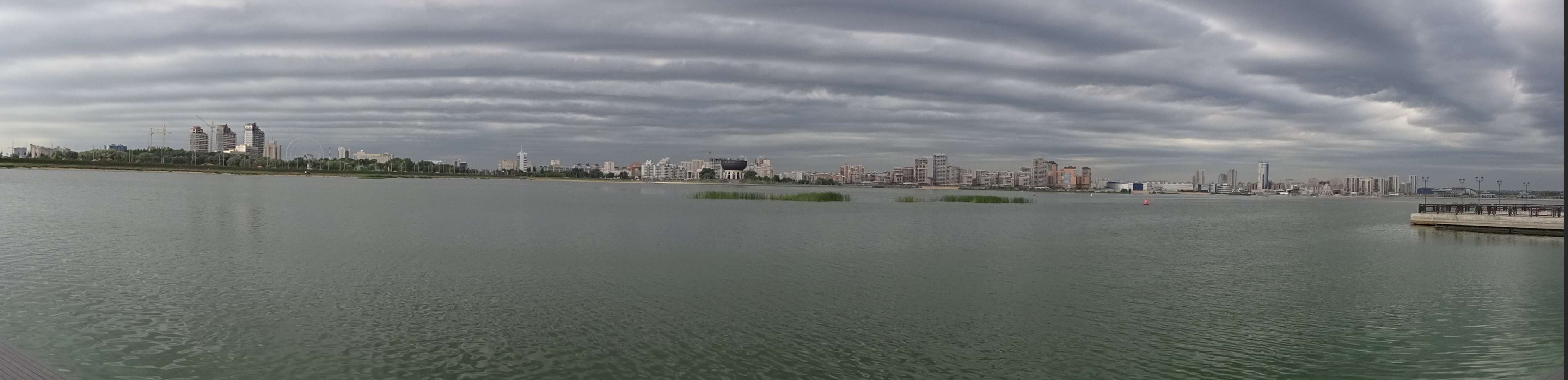 Promenade an der Kazanka, einem Nebenfluss derWolga