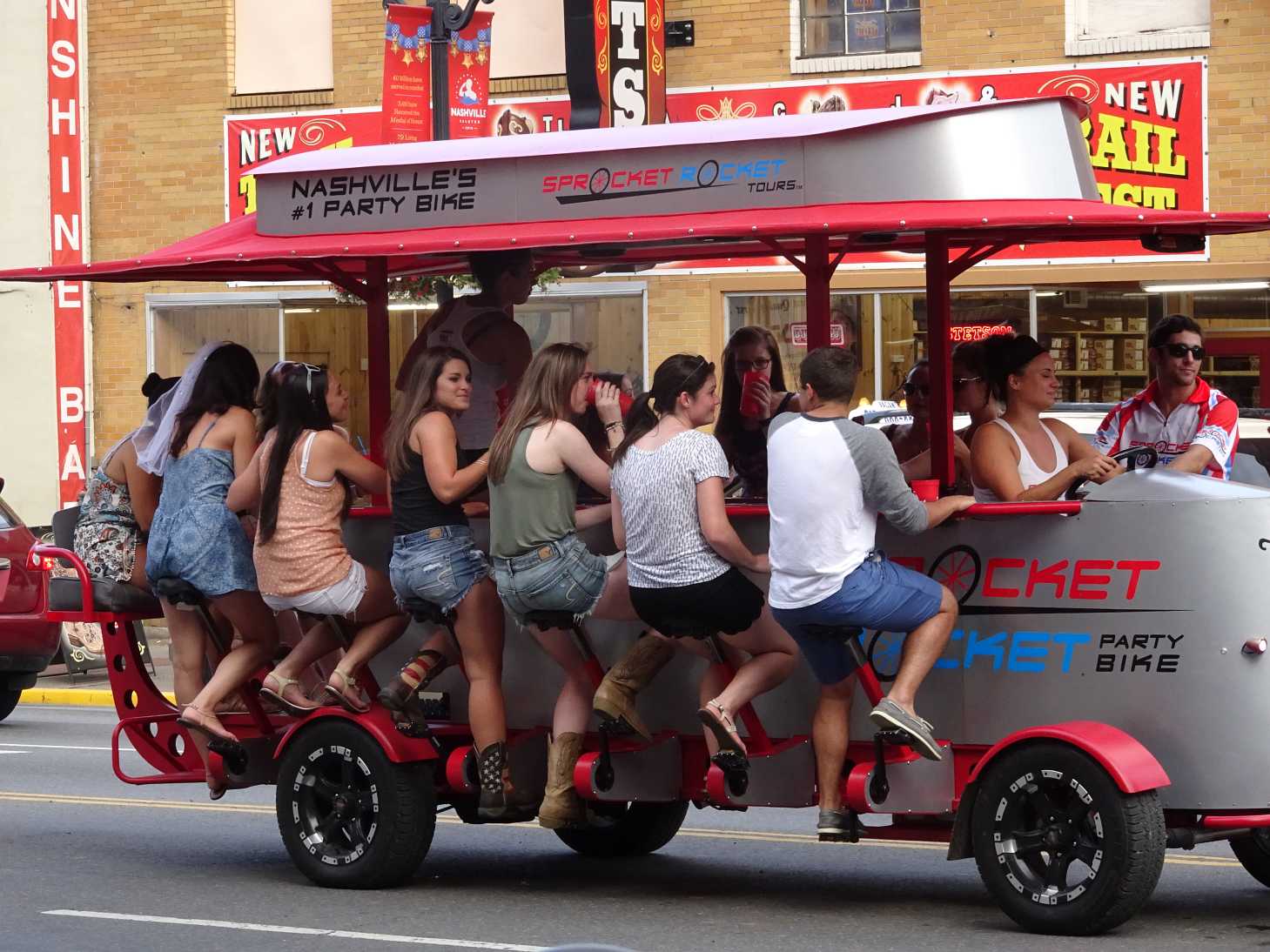 Nashville ist ein beliebter Ort für Junggesellinnenabschiede....