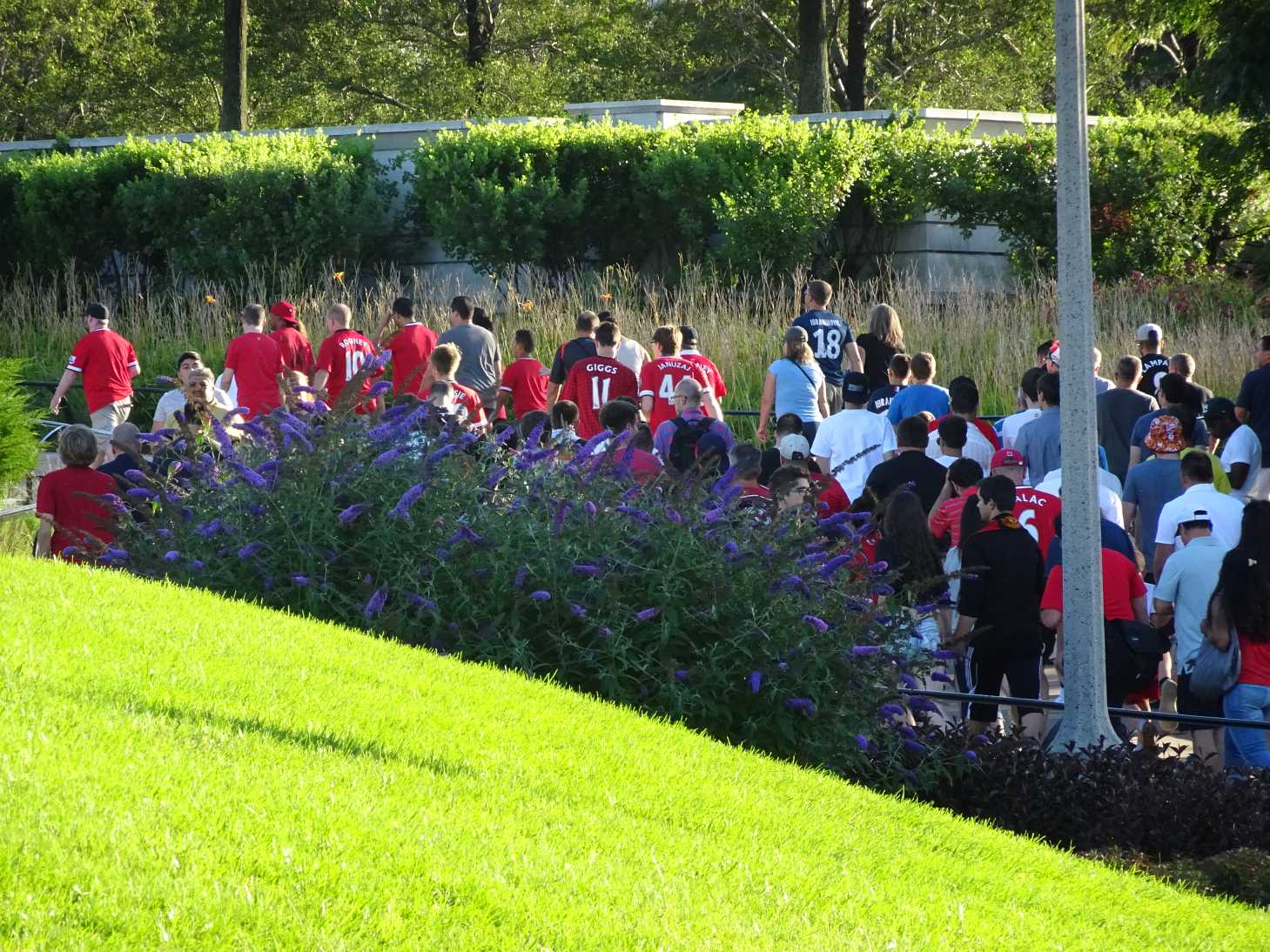 Die USA als Markt für europäischen Fußball: ManU vs. PSG